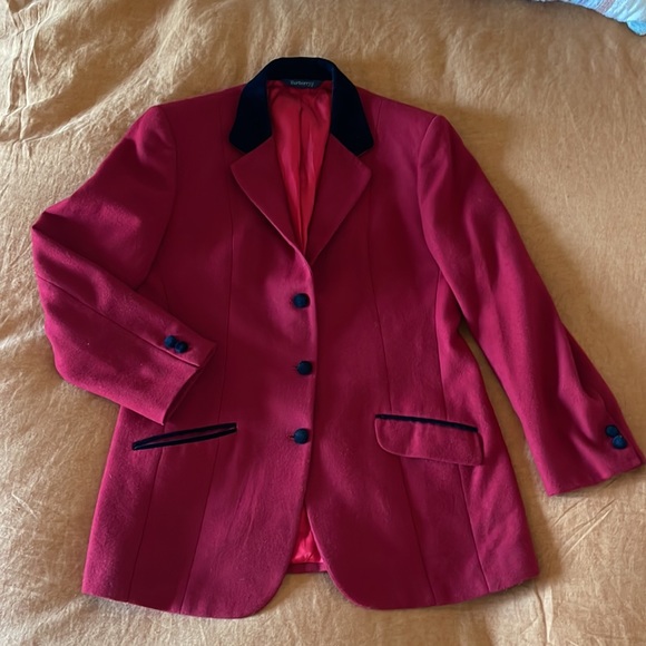 Beautiful vintage wool Burberry blazer - Picture 8 of 13